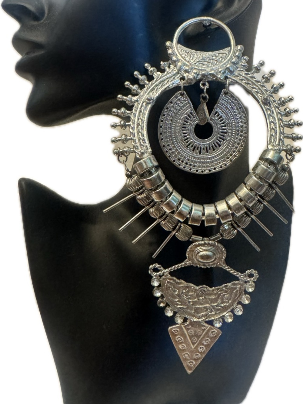 Pebby Forevee Silver Tone Statement Tribal Hoop As Seen on Lainey Wilson